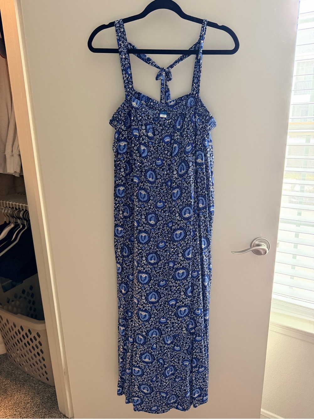Old Navy Blue Paisley Print Maxi Dress with Tie-Back